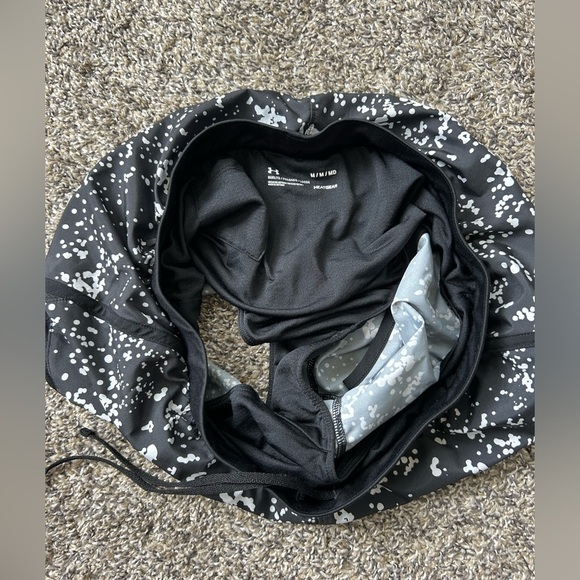 Under Armour women’s lined heatgear running shorts size medium - Picture 4 of 4